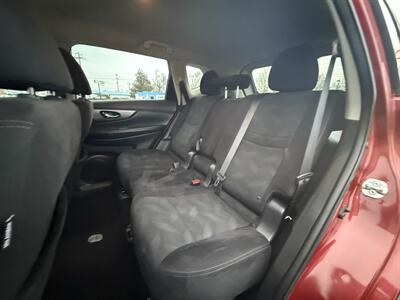 2014 Nissan Rogue SV   - Photo 14 - Garden City, ID 83714