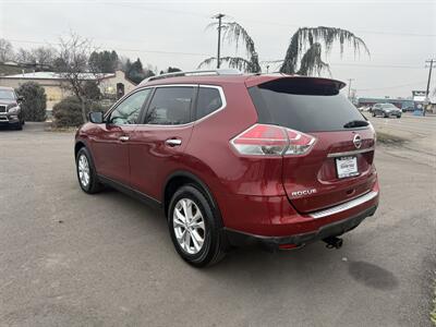 2014 Nissan Rogue SV   - Photo 5 - Garden City, ID 83714