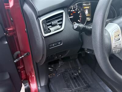 2014 Nissan Rogue SV   - Photo 21 - Garden City, ID 83714