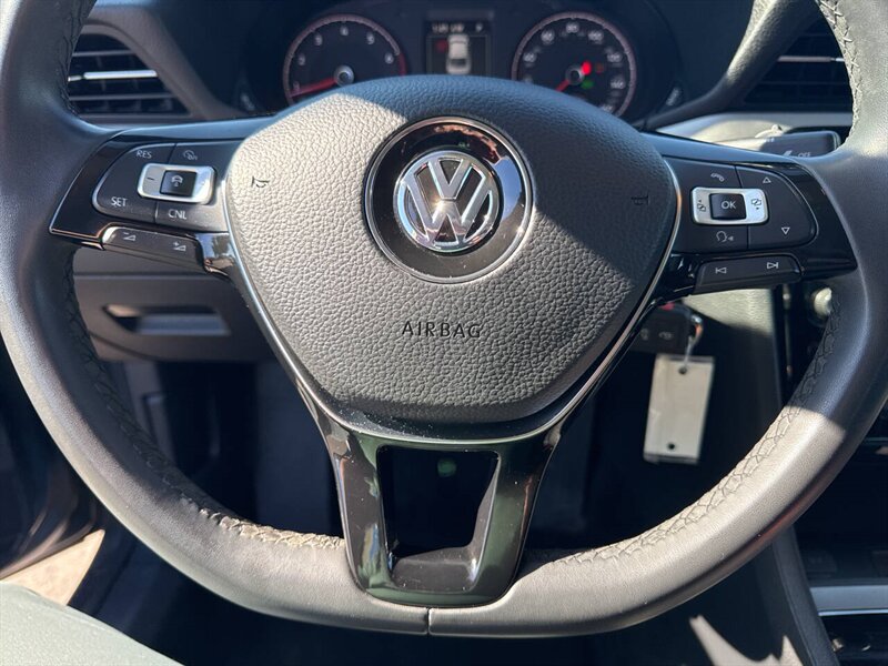 2021 Volkswagen Passat S 4dr Sedan - Photo 24 - Garden City, ID 83714