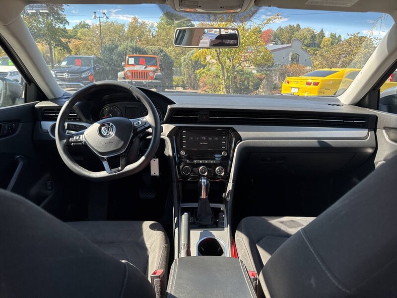2021 Volkswagen Passat S 4dr Sedan - Photo 9 - Garden City, ID 83714