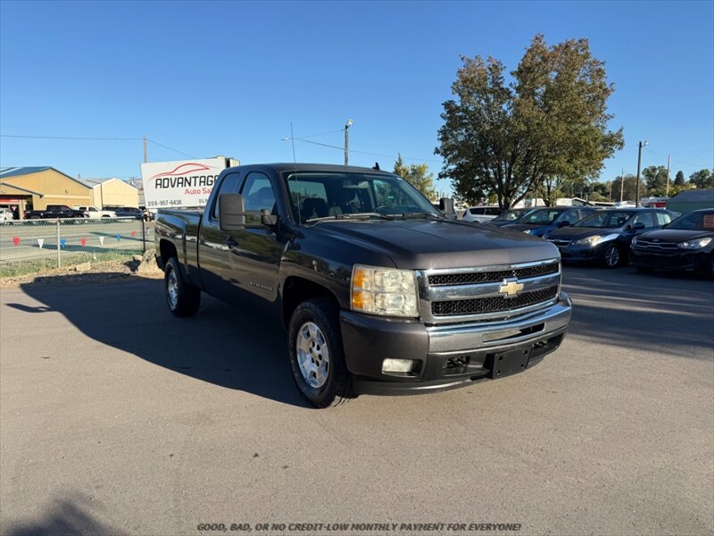 2011 Chevrolet Silverado 1500 LT   - Photo 1 - Garden City, ID 83714