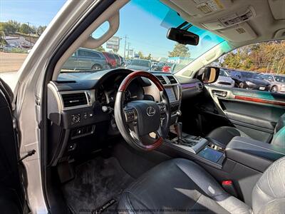 2010 Lexus GX 460 Premium - Photo 10 - Garden City, ID 83714