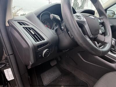 2014 Ford Focus SE   - Photo 24 - Garden City, ID 83714