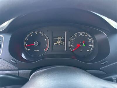 2012 Volkswagen Jetta Base 4dr Sedan 6A - Photo 13 - Garden City, ID 83714