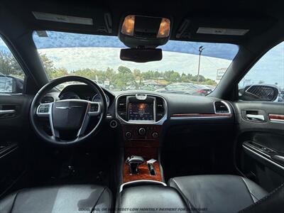 2014 Chrysler 300   - Photo 9 - Garden City, ID 83714