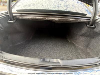 2014 Chrysler 300   - Photo 15 - Garden City, ID 83714