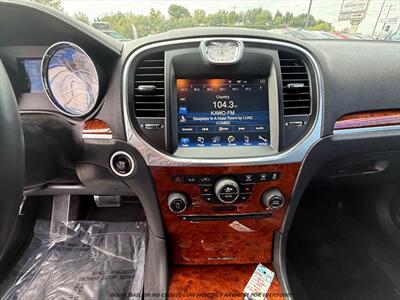 2014 Chrysler 300   - Photo 25 - Garden City, ID 83714
