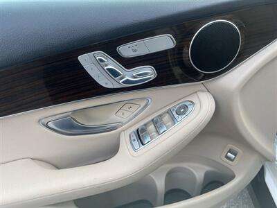 2017 Mercedes-Benz GLC GLC 300 4MATIC AWD 4dr SUV - Photo 23 - Garden City, ID 83714