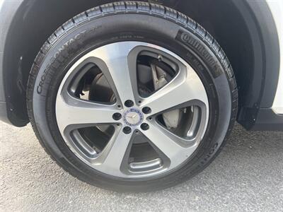 2017 Mercedes-Benz GLC GLC 300 4MATIC AWD 4dr SUV - Photo 22 - Garden City, ID 83714