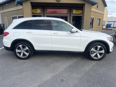 2017 Mercedes-Benz GLC GLC 300 4MATIC AWD 4dr SUV   - Photo 1 - Garden City, ID 83714