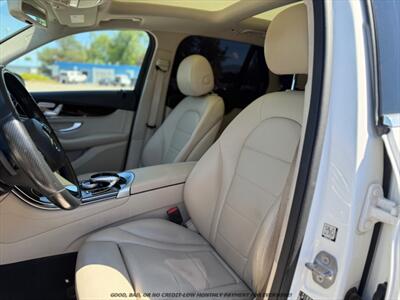 2017 Mercedes-Benz GLC GLC 300 4MATIC AWD 4dr SUV   - Photo 11 - Garden City, ID 83714