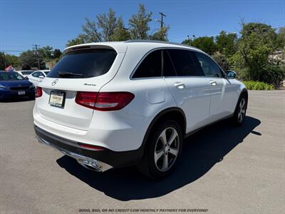 2017 Mercedes-Benz GLC GLC 300 4MATIC AWD 4dr SUV   - Photo 7 - Garden City, ID 83714