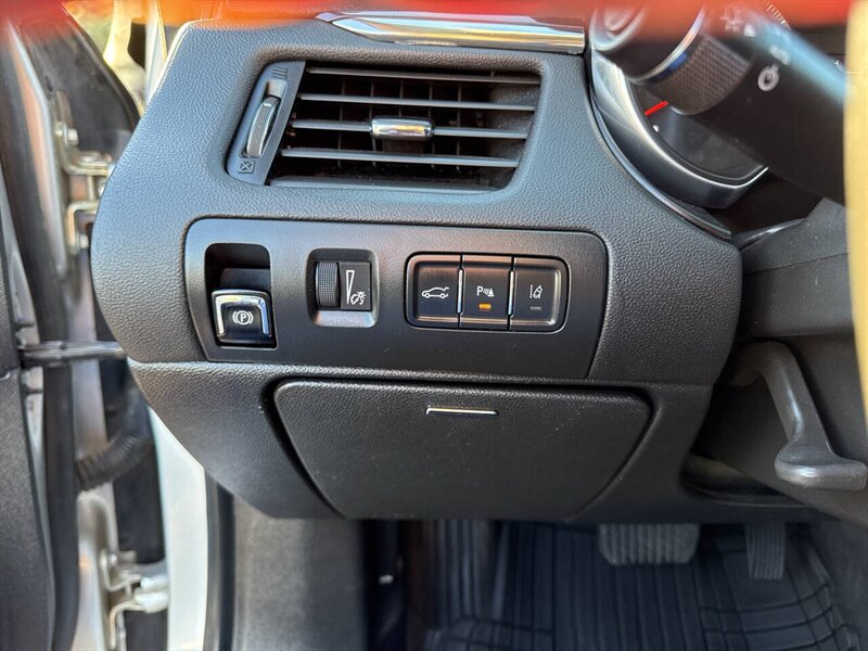 2017 Chevrolet Impala Premier 4dr Sedan - Photo 24 - Garden City, ID 83714