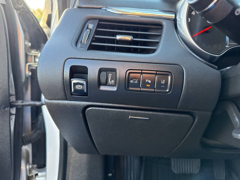 2017 Chevrolet Impala Premier 4dr Sedan - Photo 25 - Garden City, ID 83714