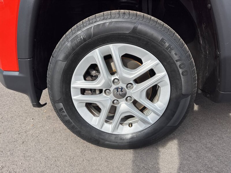 2018 Jeep Compass Sport 4x4 4dr SUV - Photo 24 - Garden City, ID 83714