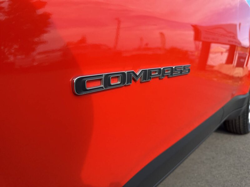 2018 Jeep Compass Sport 4x4 4dr SUV - Photo 30 - Garden City, ID 83714