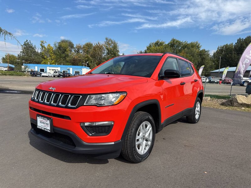 2018 Jeep Compass Sport 4x4 4dr SUV - Photo 3 - Garden City, ID 83714