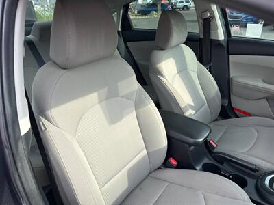 2019 Kia Forte LXS 4dr Sedan - Photo 19 - Garden City, ID 83714