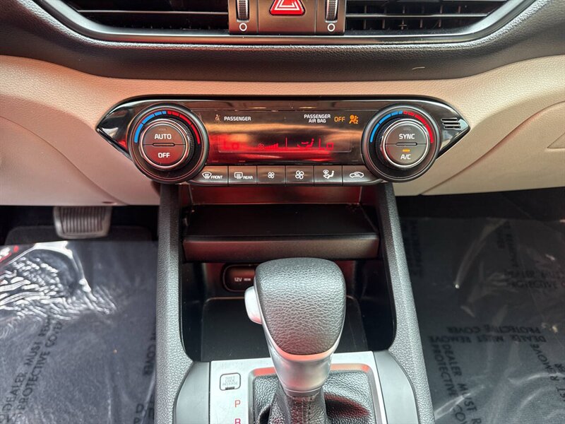 2019 Kia Forte LXS 4dr Sedan - Photo 27 - Garden City, ID 83714