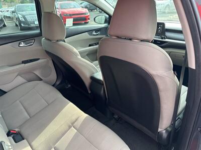 2019 Kia Forte LXS 4dr Sedan - Photo 18 - Garden City, ID 83714