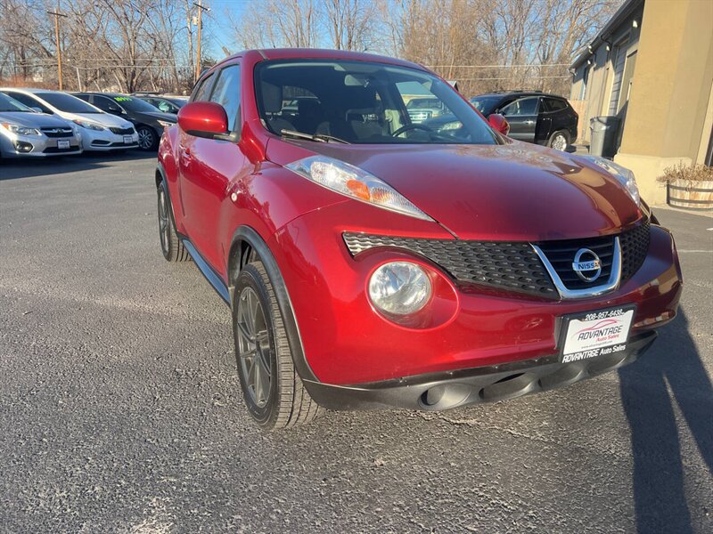 2012 Nissan JUKE SV AWD 4dr Crossover - Photo 2 - Garden City, ID 83714