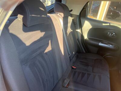 2012 Nissan JUKE SV AWD 4dr Crossover - Photo 17 - Garden City, ID 83714