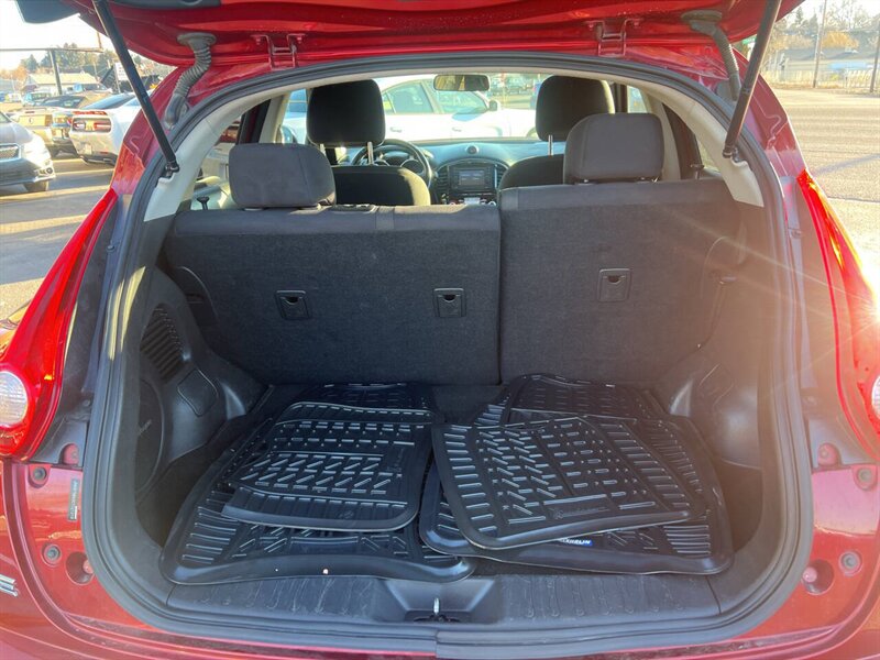 2012 Nissan JUKE SV AWD 4dr Crossover - Photo 16 - Garden City, ID 83714