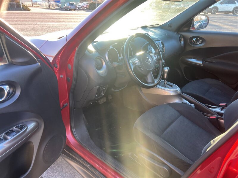 2012 Nissan JUKE SV AWD 4dr Crossover - Photo 10 - Garden City, ID 83714