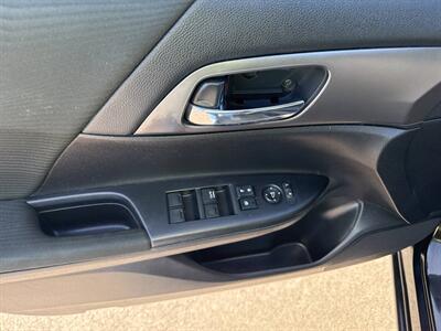 2015 Honda Accord LX 4dr Sedan CVT - Photo 23 - Garden City, ID 83714