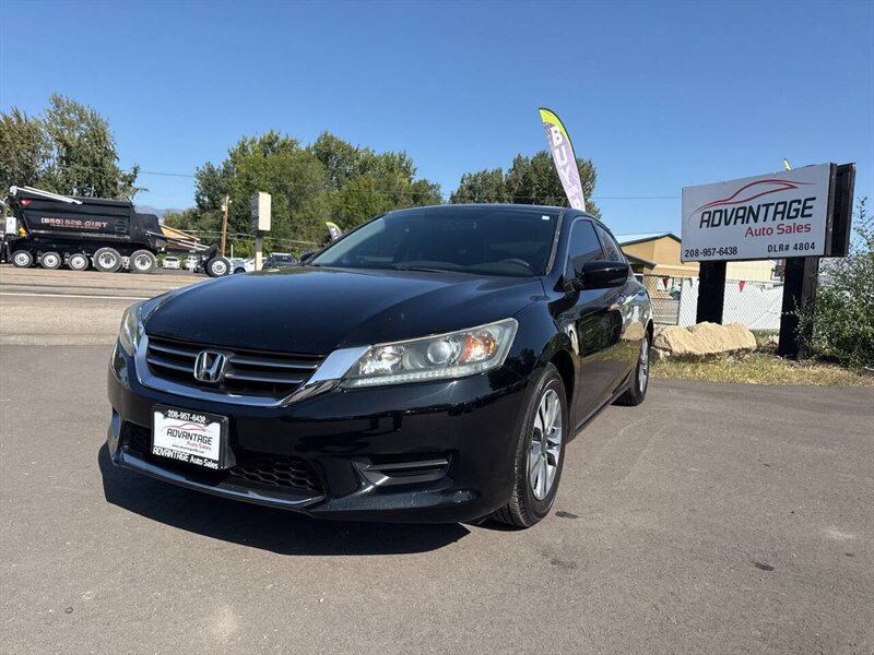 2015 Honda Accord LX 4dr Sedan CVT - Photo 3 - Garden City, ID 83714