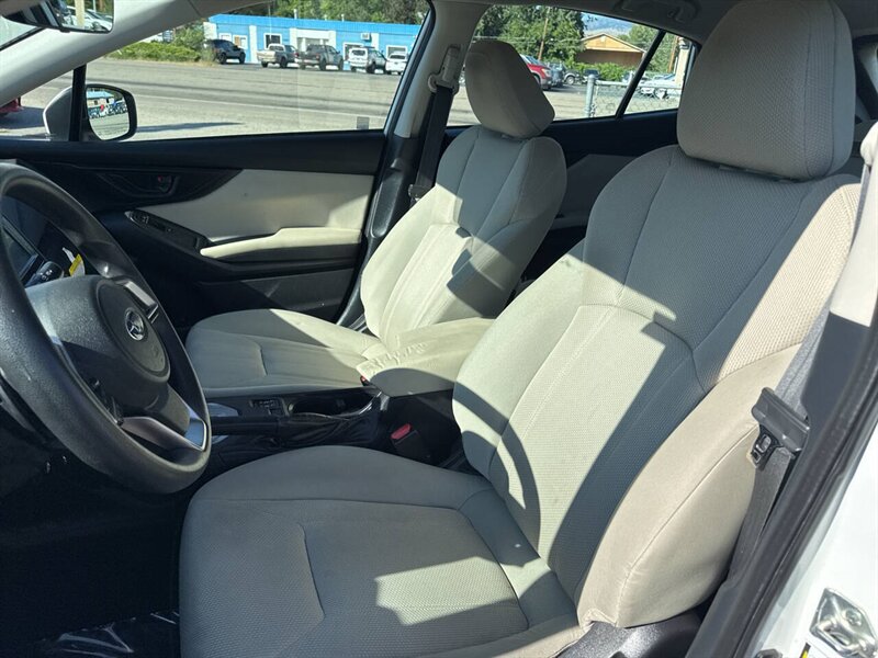 2017 Subaru Impreza Premium AWD 2.0i 4dr Wagon - Photo 11 - Garden City, ID 83714