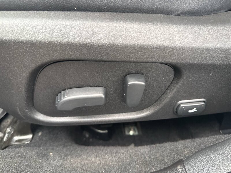 2016 Subaru Forester 2.5i Limited AWD 4dr Wagon - Photo 29 - Garden City, ID 83714