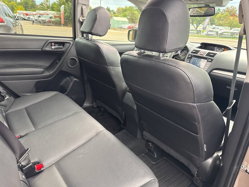 2016 Subaru Forester 2.5i Limited AWD 4dr Wagon - Photo 18 - Garden City, ID 83714
