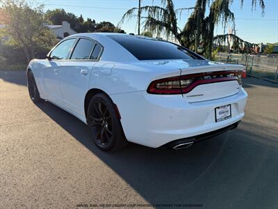 2018 Dodge Charger SXT - Photo 4 - Garden City, ID 83714