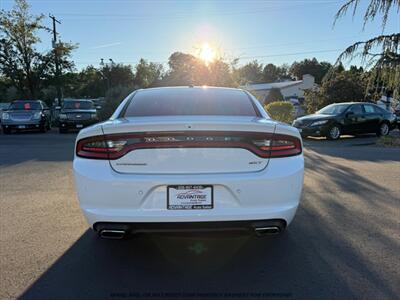 2018 Dodge Charger SXT - Photo 5 - Garden City, ID 83714