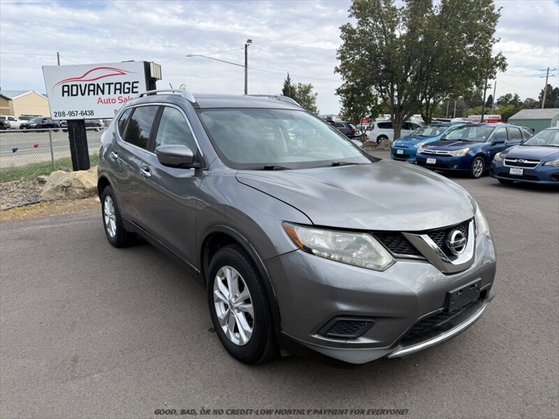 2016 Nissan Rogue SV   - Photo 1 - Garden City, ID 83714