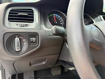 2016 Volkswagen e-Golf SE - Photo 24 - Garden City, ID 83714