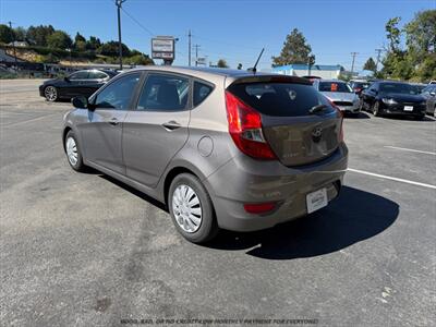 2017 Hyundai ACCENT SE   - Photo 5 - Garden City, ID 83714