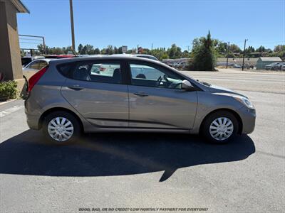2017 Hyundai ACCENT SE   - Photo 8 - Garden City, ID 83714