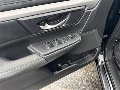 2018 Honda CR-V LX AWD 4dr SUV - Photo 14 - Garden City, ID 83714