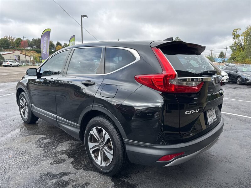 2018 Honda CR-V LX AWD 4dr SUV - Photo 5 - Garden City, ID 83714
