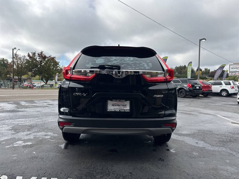 2018 Honda CR-V LX AWD 4dr SUV - Photo 6 - Garden City, ID 83714