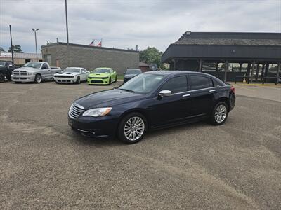 2012 Chrysler 200 Series Limited Sedan