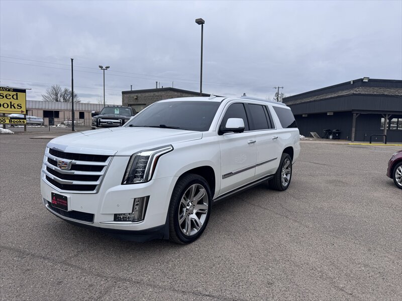 2016 Cadillac Escalade Premium Collection   - Photo 1 - Brainerd, MN 56401