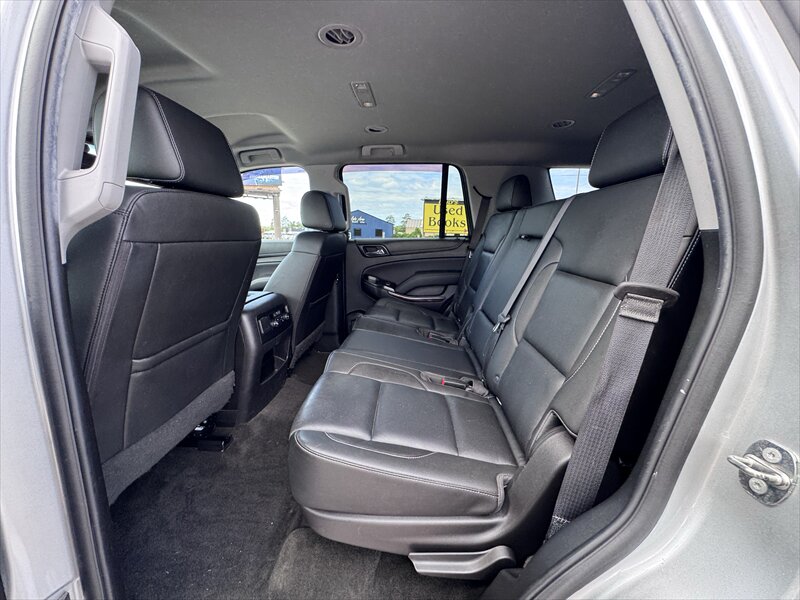 2017 GMC Yukon SLT - Photo 12 - Brainerd, MN 56401