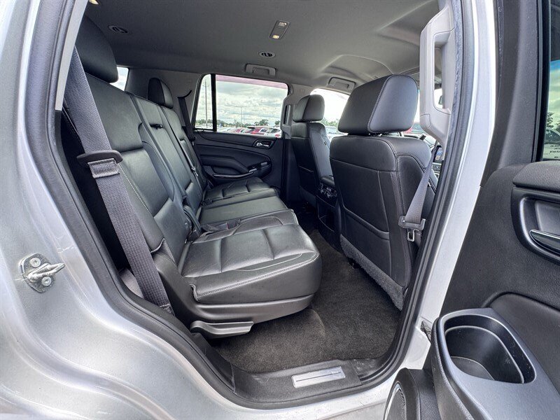 2017 GMC Yukon SLT - Photo 13 - Brainerd, MN 56401