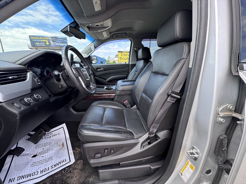 2017 GMC Yukon SLT - Photo 16 - Brainerd, MN 56401