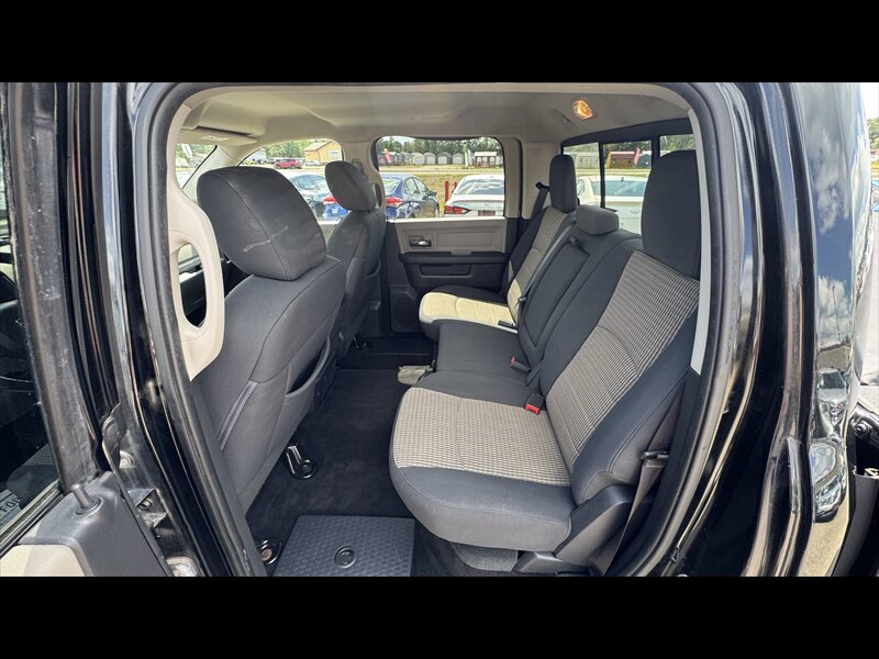 2012 RAM 1500 SLT - Photo 10 - Brainerd, MN 56401