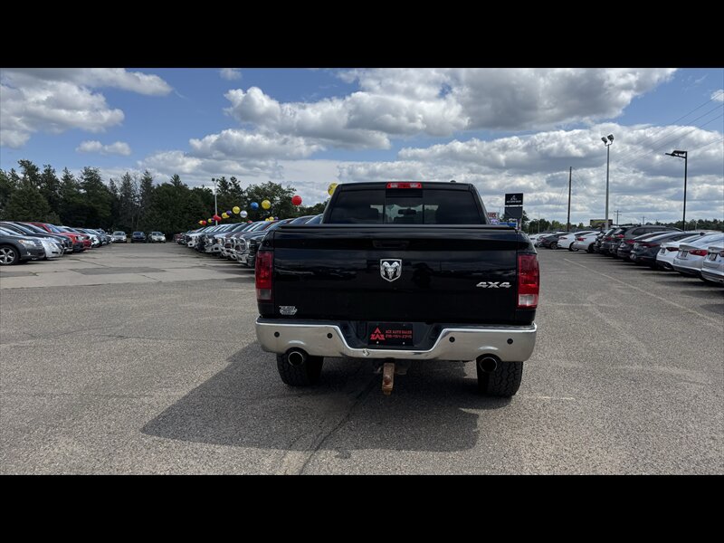 2012 RAM 1500 SLT - Photo 6 - Brainerd, MN 56401